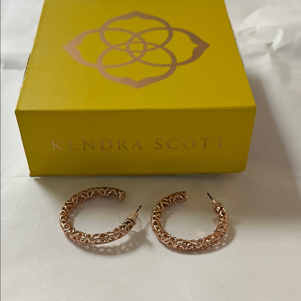 Kendra Scott Rose Gold Filigree Hoop Earrings